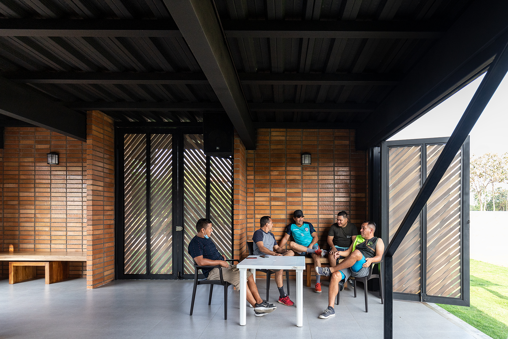 La Pradería Sports Integration Center for Rural Areas / Natura Futura Arquitectura-30