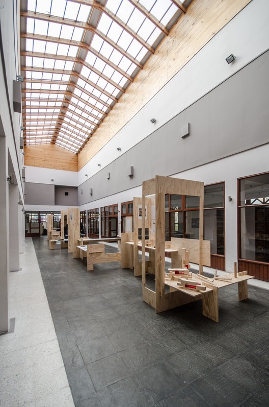 'Arquitectura y Madera'展览丨智利丨圣塞瓦斯蒂安大学建筑学院-51