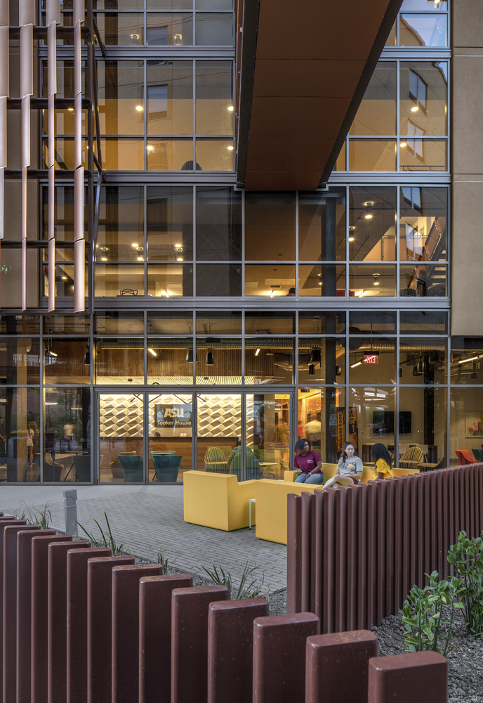 Tooker House at Arizona State University  Solomon Cordwell Buenz-49