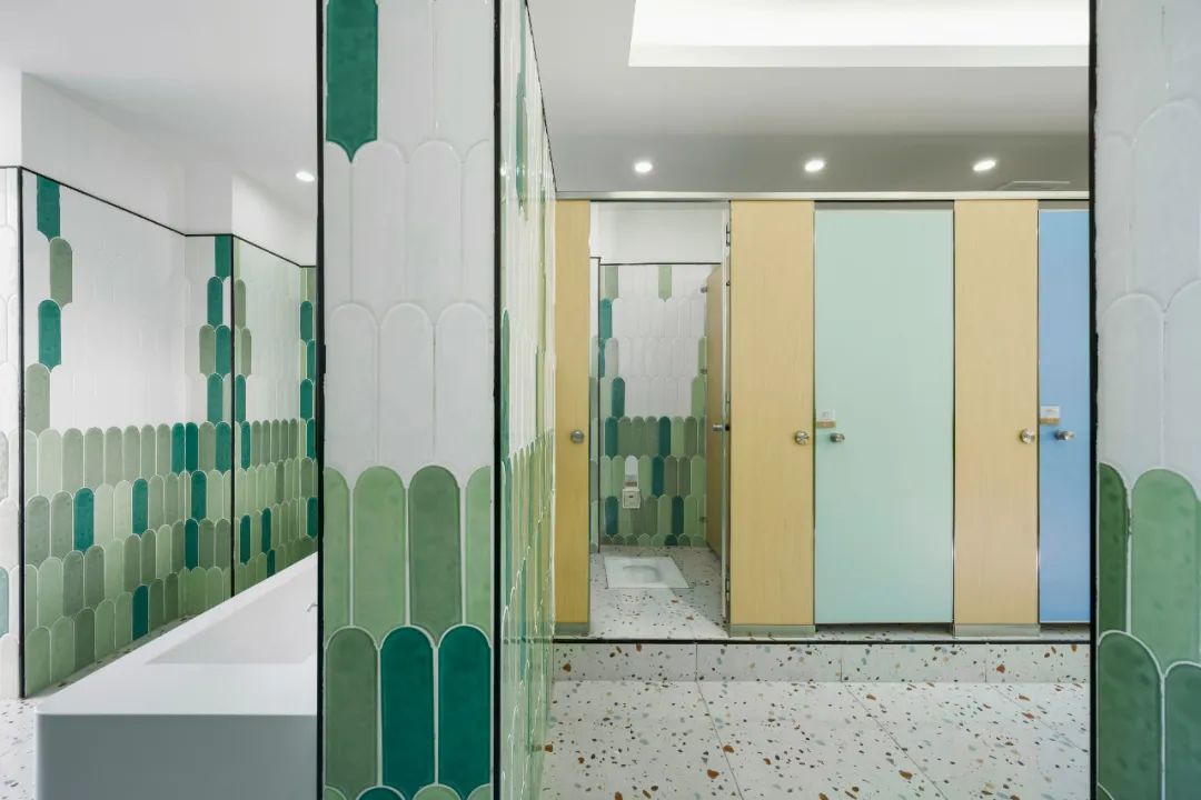 哈尔滨工业大学(深圳)实验学校公厕改造丨中国深圳丨有向空间设计-35
