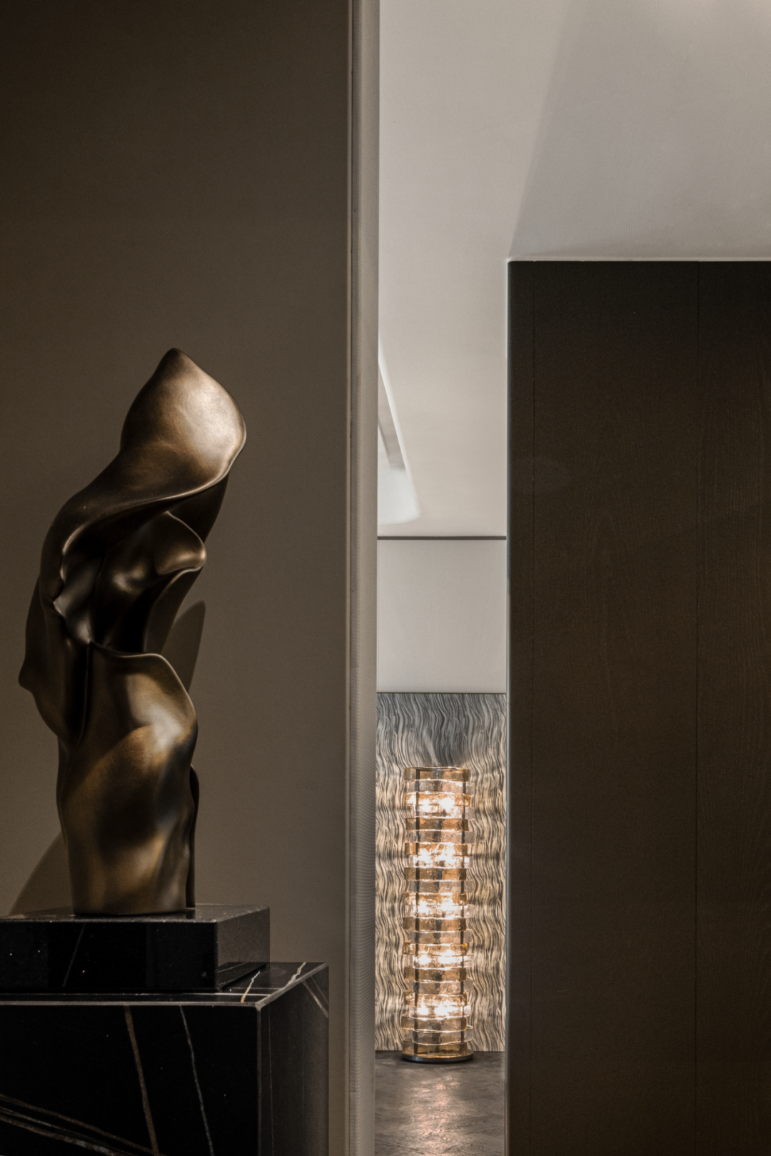 龙湖·长沙云河颂 193&240 样板间丨中国长沙丨上海华帛室内设计有限公司,为上建筑室内设计(上海)有限公司-0