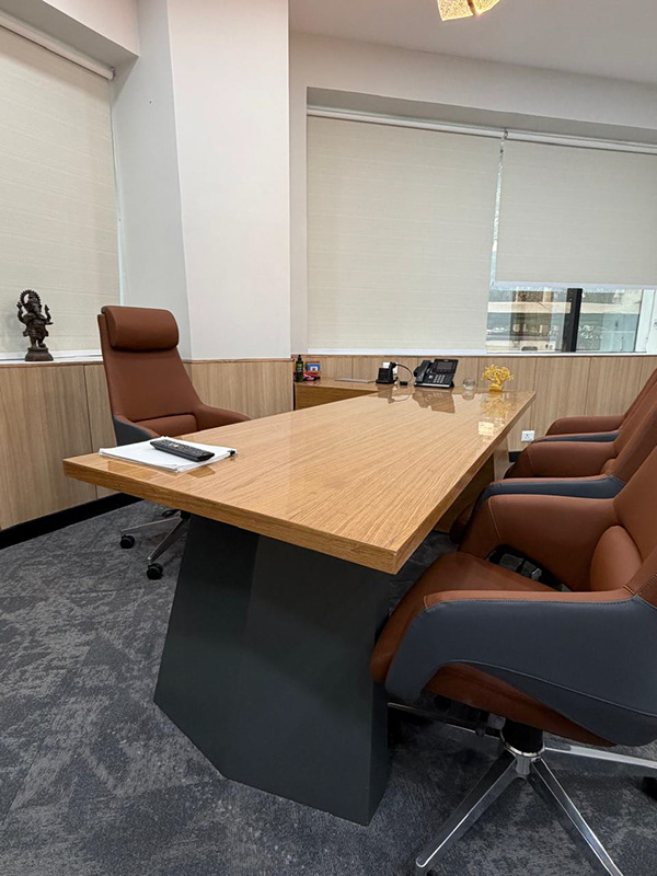 Minimalistic Office Interiors-8