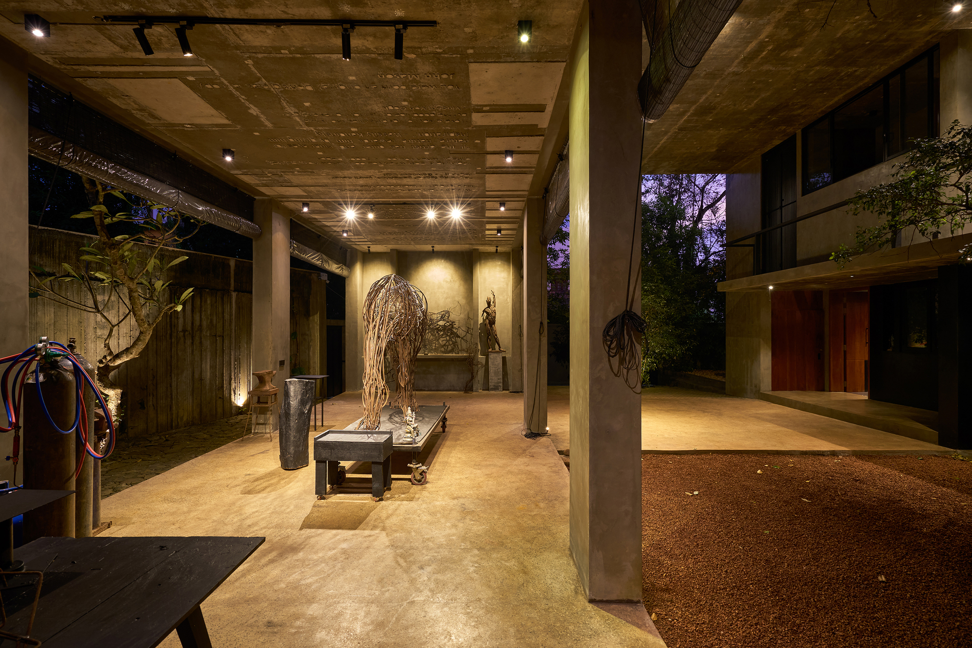 Path Art Studio and Personalized Residence / Dishna Thilanka Architects-22
