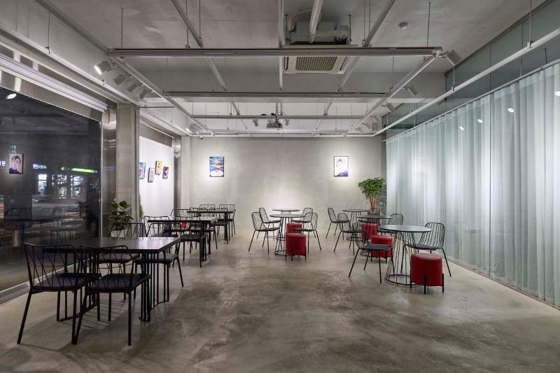 现代简约风 50 平咖啡厅&工作室&画廊设计-6