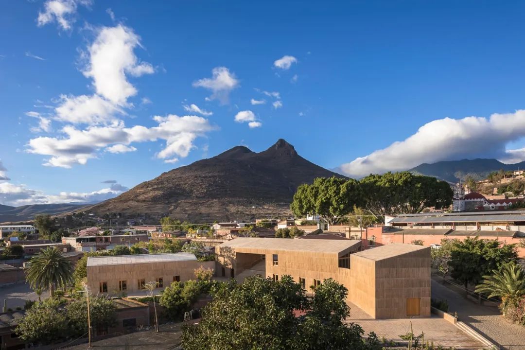 墨西哥 Productora 建筑事务所的超现实狂野建筑幻想-72