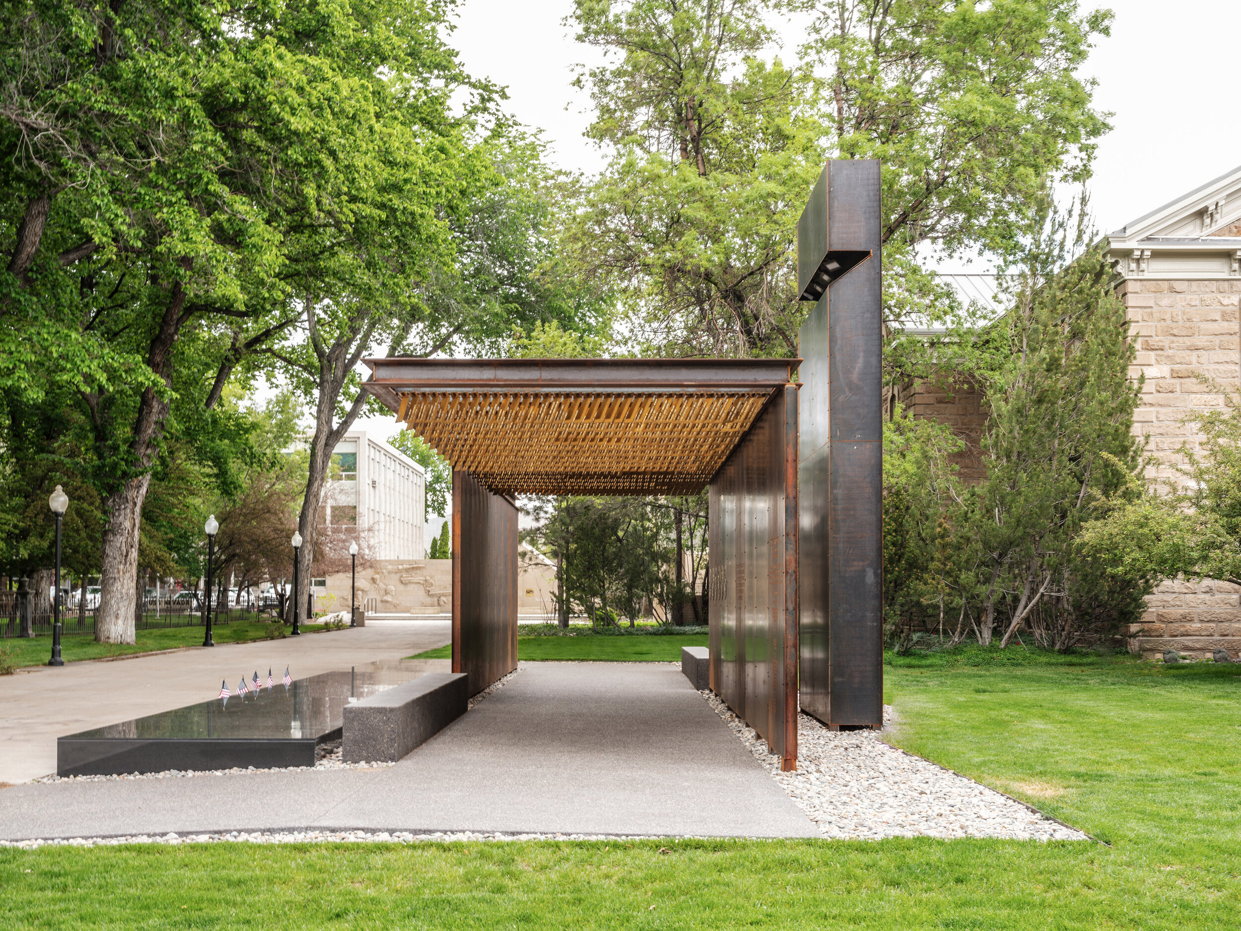 Battle Born 纪念 Nevada 勇士的永恒丰碑丨中国达州丨PUNCH-12