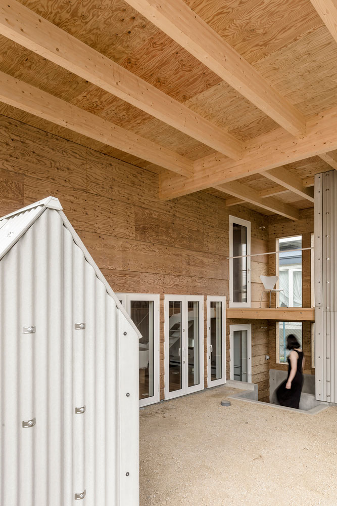 日本 Tomakomai 原木居所,打造现代生活空间-24