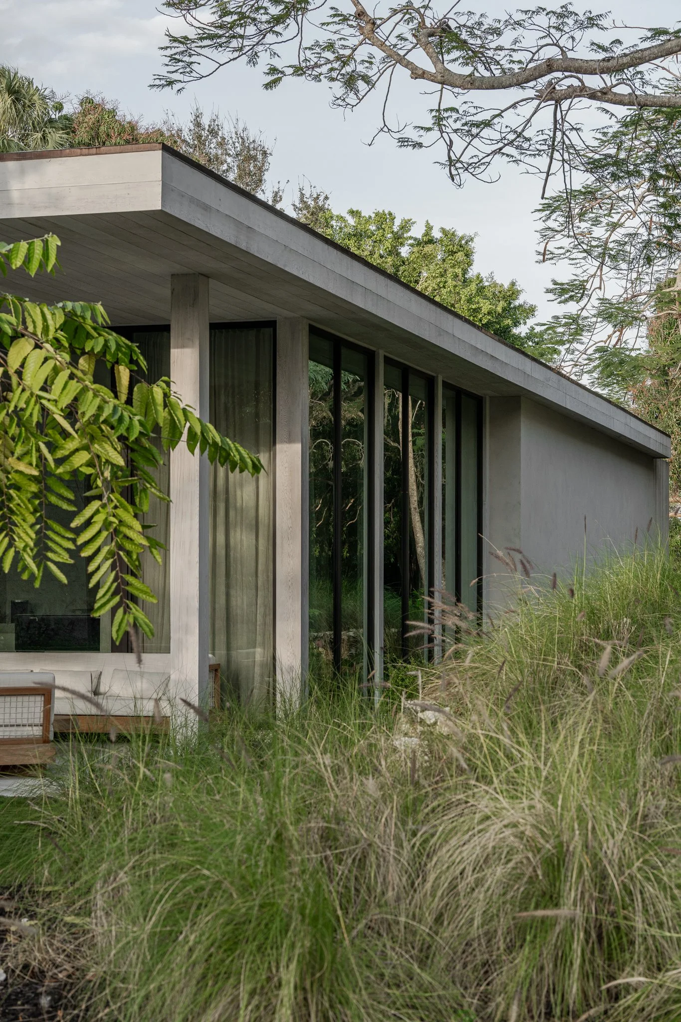 住宅 · 不图省事的佛罗里达 | 老木暖石收藏岁月静好丨乌拉圭佛罗里达丨Le Cann,Design Studio JAC-30