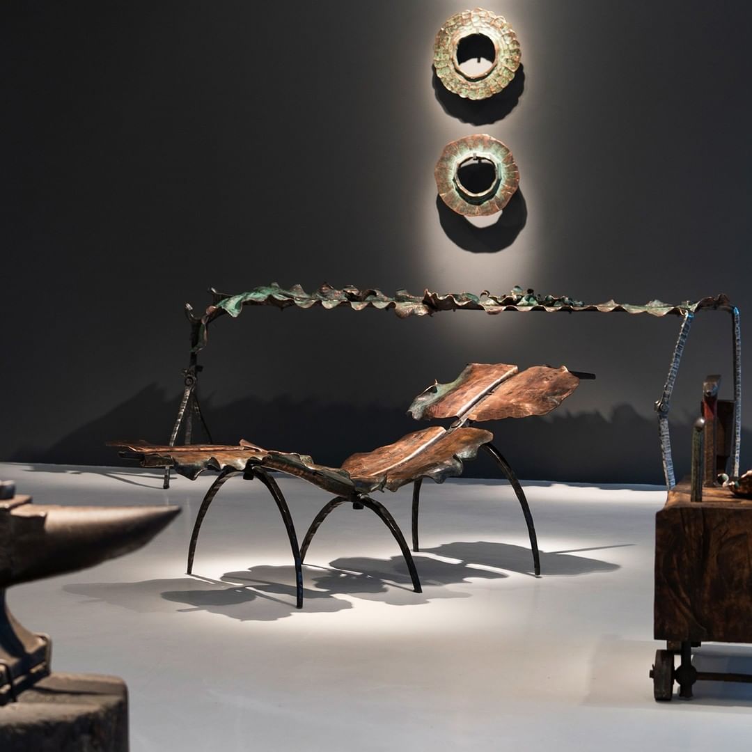 “the Firebird Chaise”雕塑躺椅丨Conrad Hicks-2