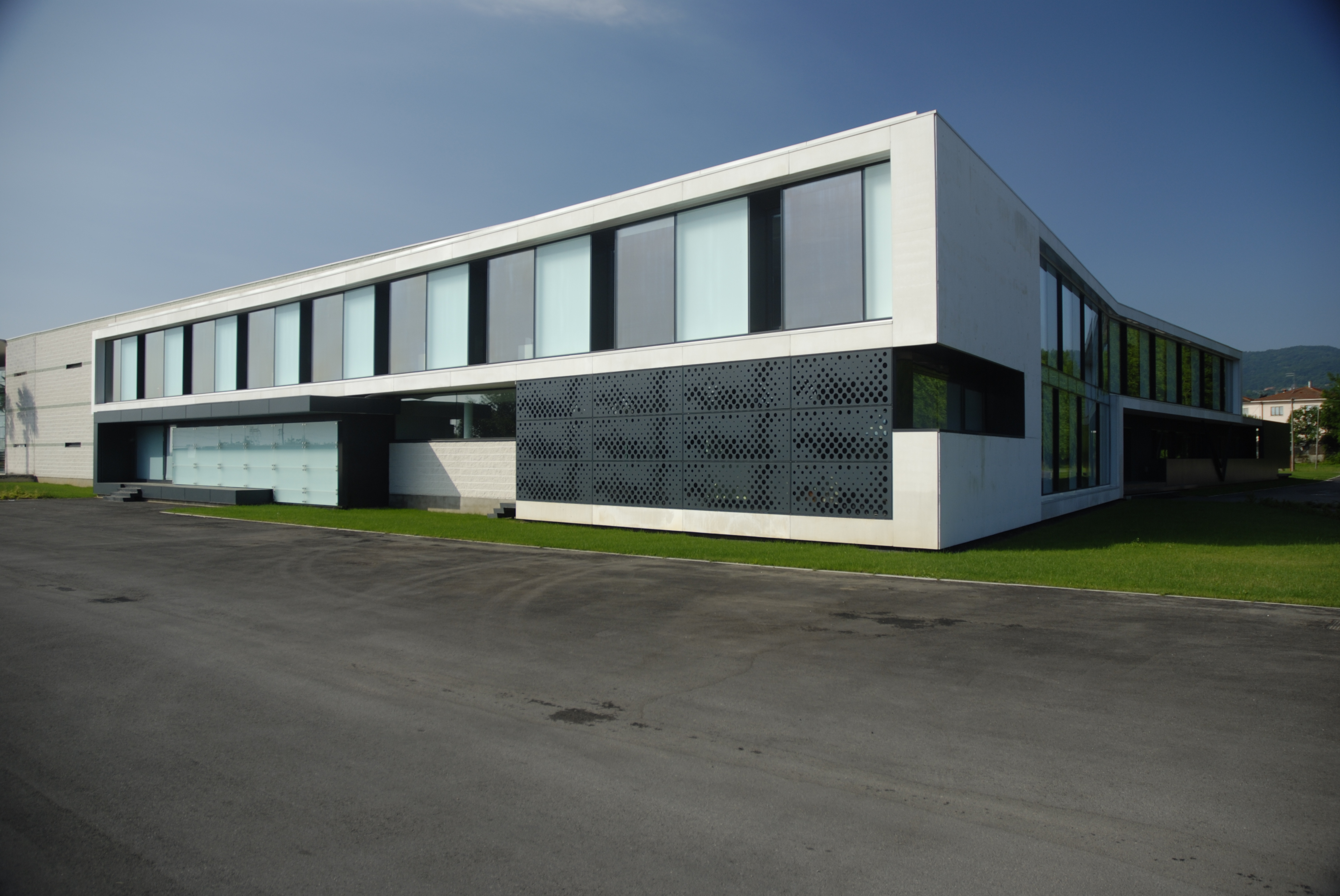 umberto marin 的 2008 年工厂改造设计-6