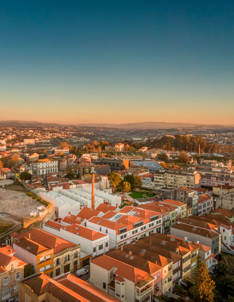 葡萄牙 António Granjo 混合用途综合建筑丨碎片-11