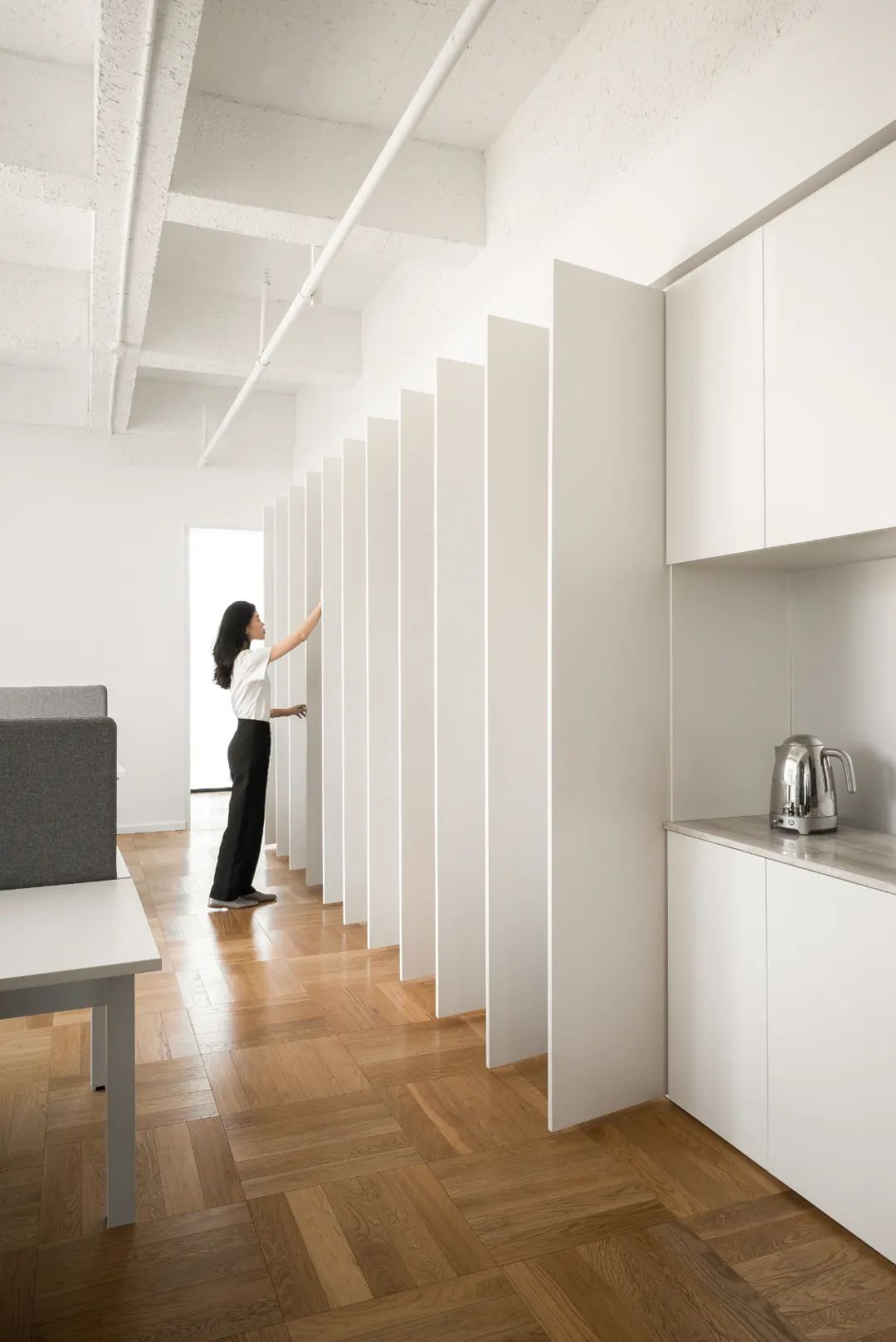 杭州城市客厅 Rihow Office,融入城市景观的办公空间-35