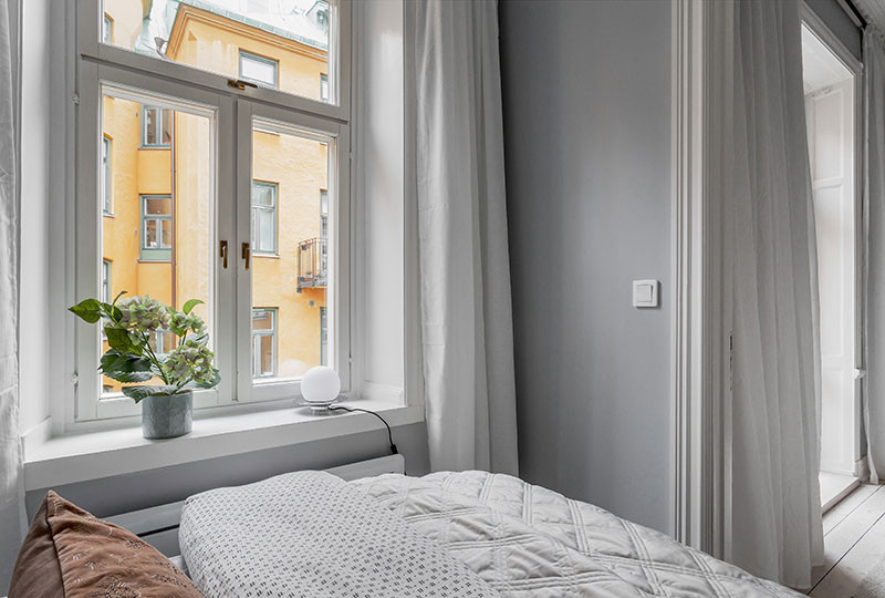 舒适北欧小公寓,灰色基调搭配温馨贝壳色调-18