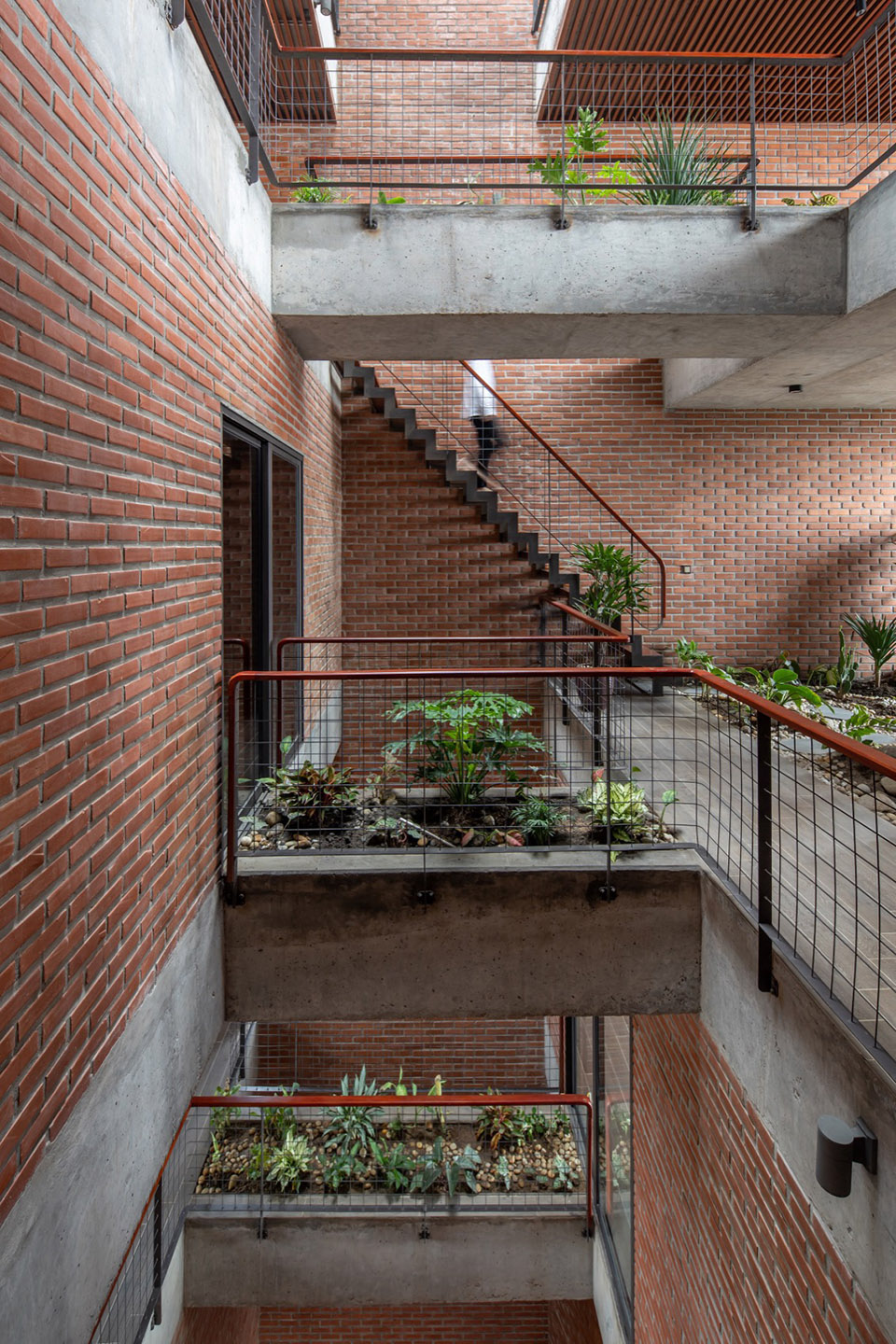Tropical Flow住宅丨越南河内丨H&P Architects-40