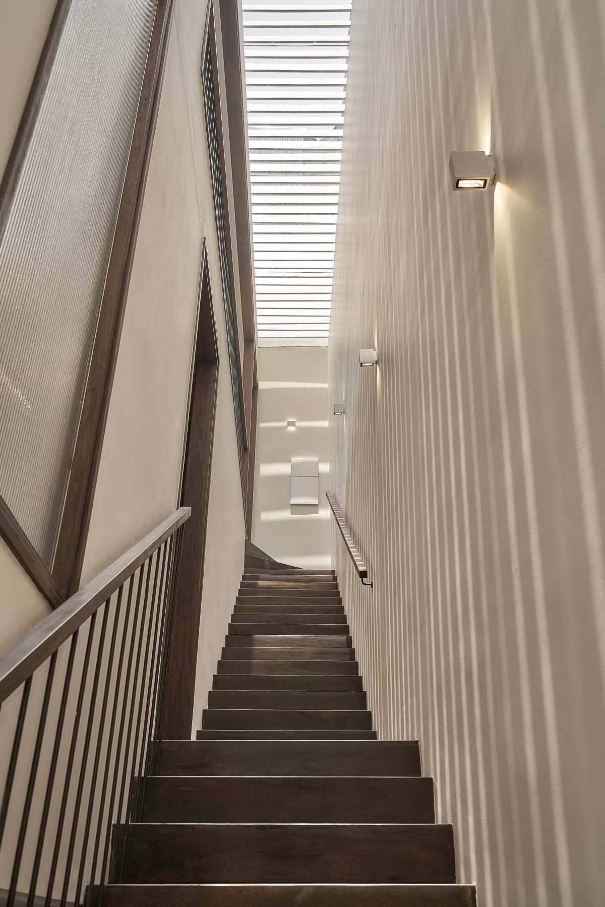 现代与传统共生，打造城市中的宁静绿洲-42