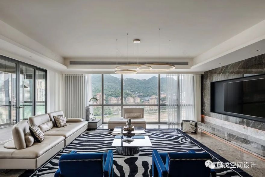 重庆来福士轻奢大平层丨中国重庆丨麟戈设计-20