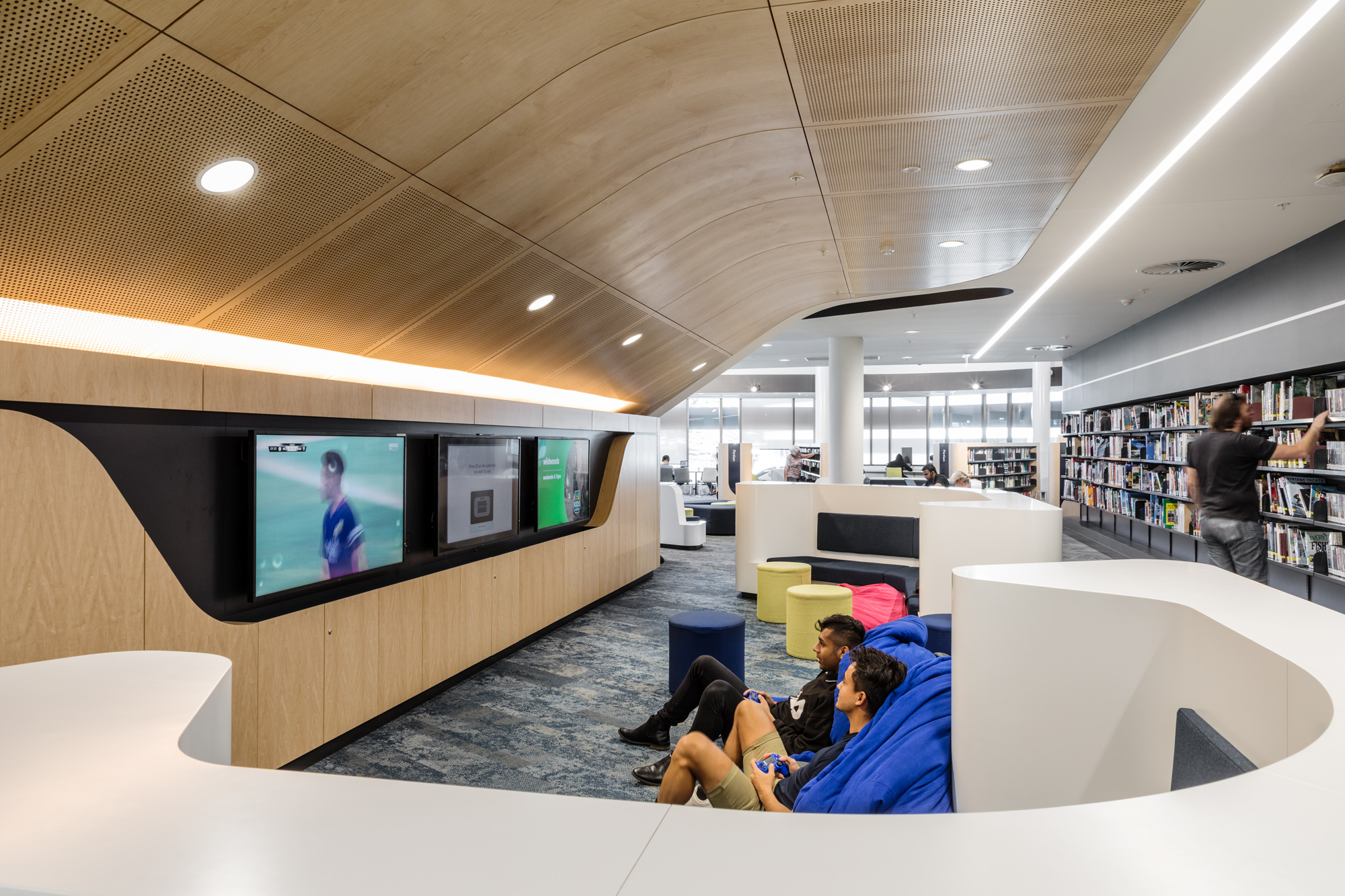 Bunjil Place · 融合多样功能的社区文化中心丨fjmtstudio-17