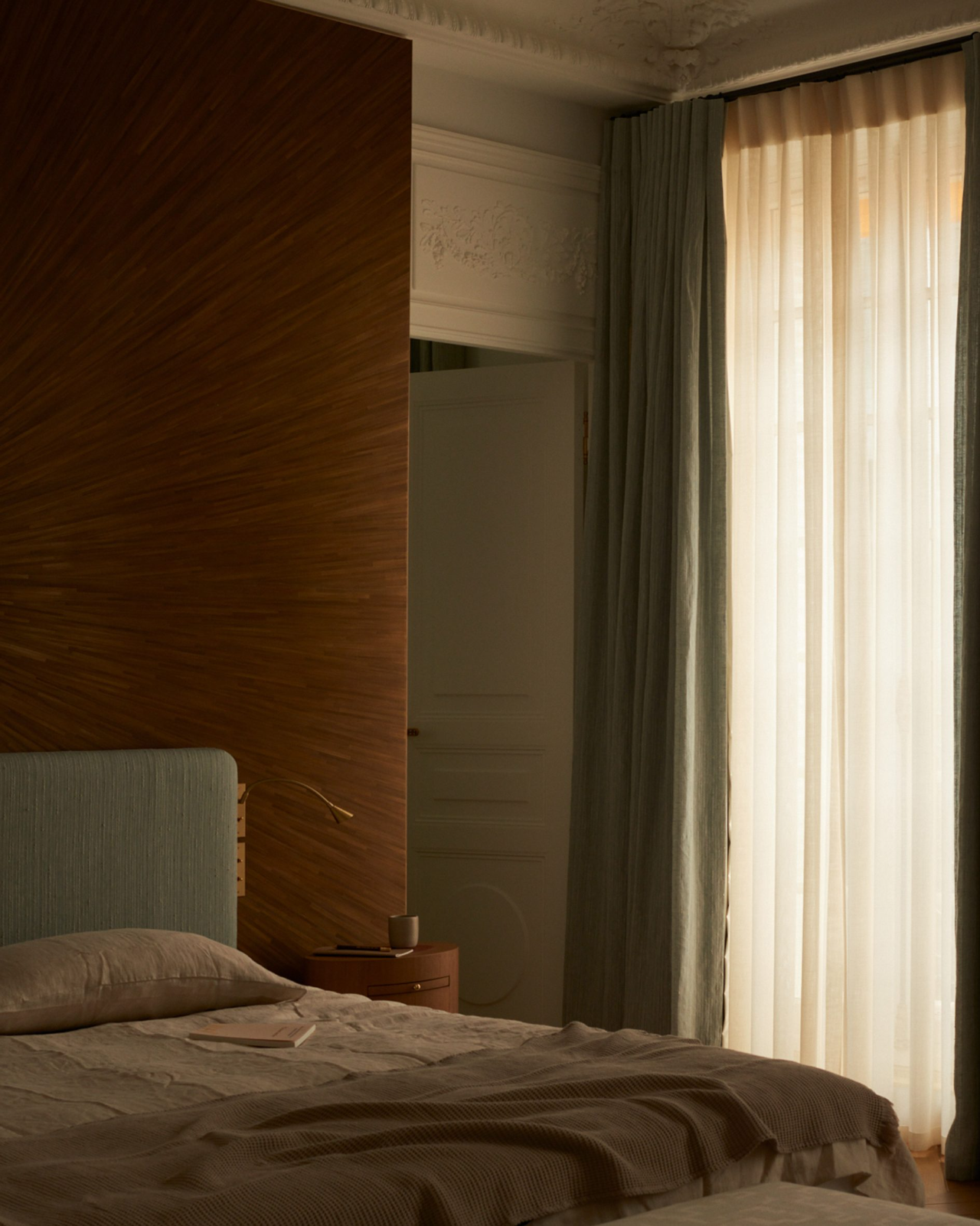 收藏家的别墅设计丨法国巴黎丨HauvetteMadani 室内设计工作室-37