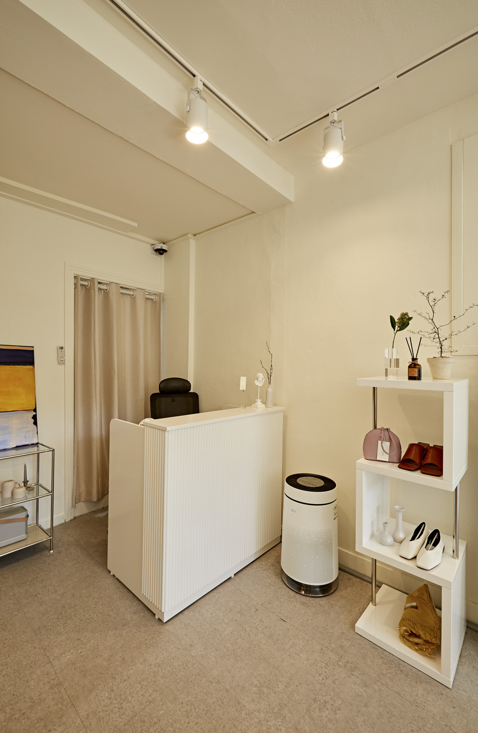 极简 7 坪衣橱空间，打造宜居生活美学-11