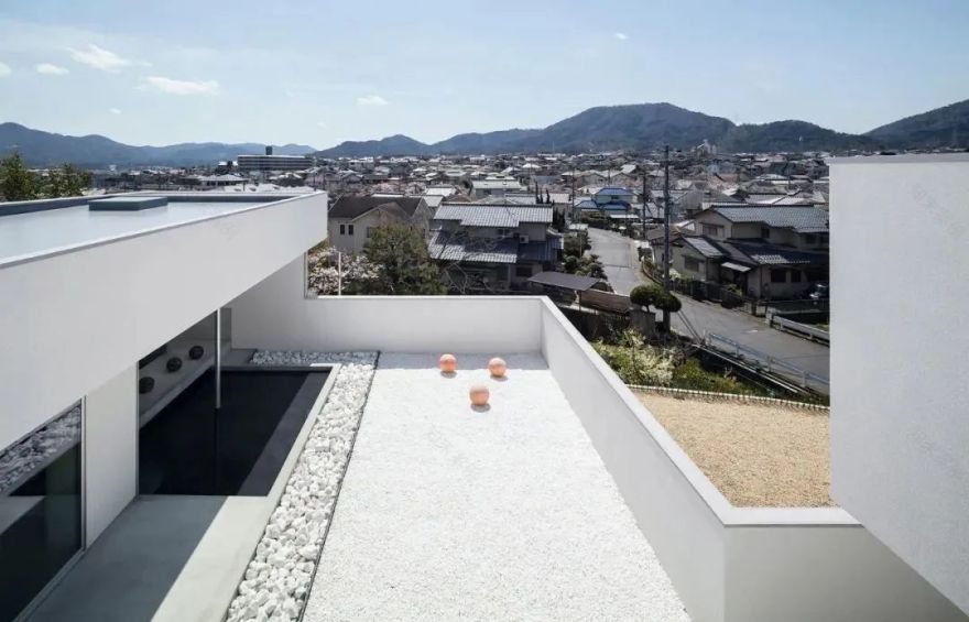 极简流动住宅设计丨日本滋贺丨FORM,Kouichi Kimura Architects 事务所-11