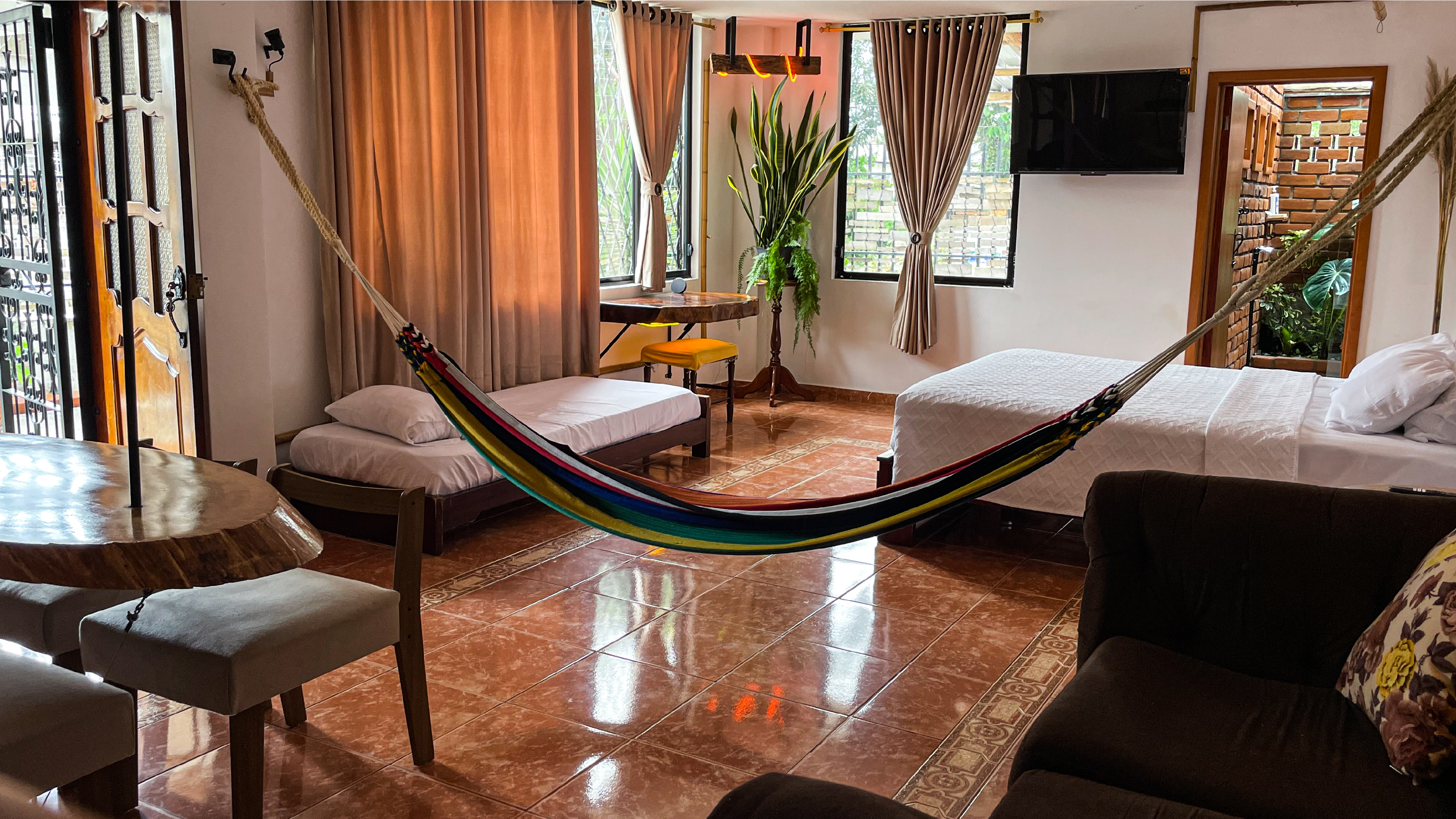 Raíces y Refugio / Airbnb Accommodation-19
