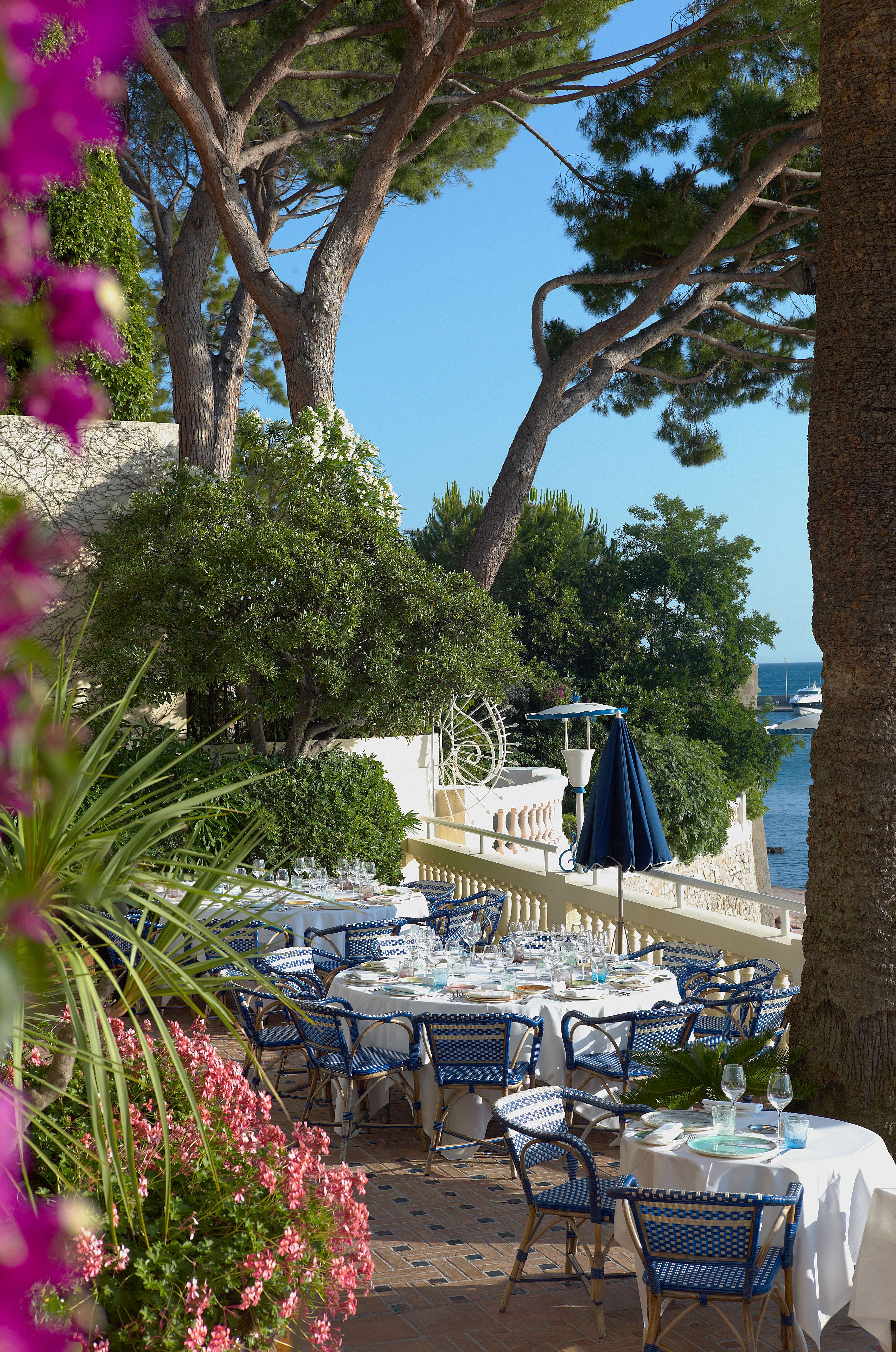 法国瑞昂莱潘贝勒里弗斯酒店-17