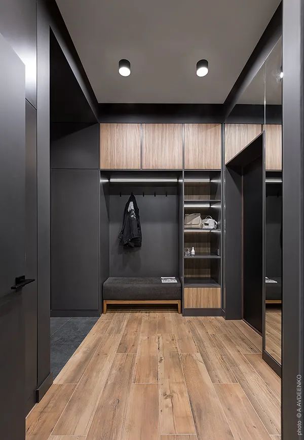 圆形通道串联生活空间，116㎡现代私宅魅力非凡-19