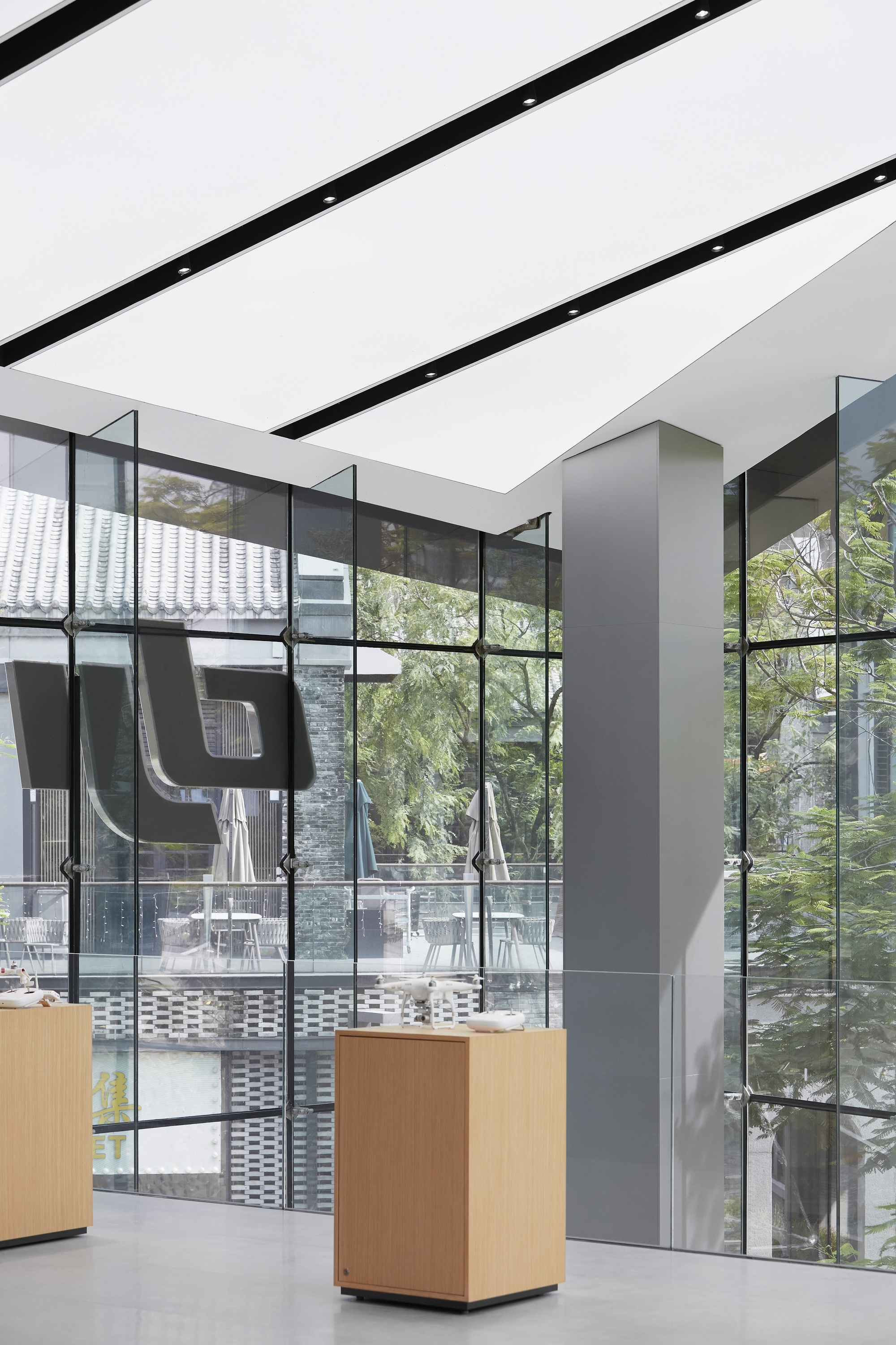 大疆线下零售店丨中国佛山丨E Studio 壹所设计-19