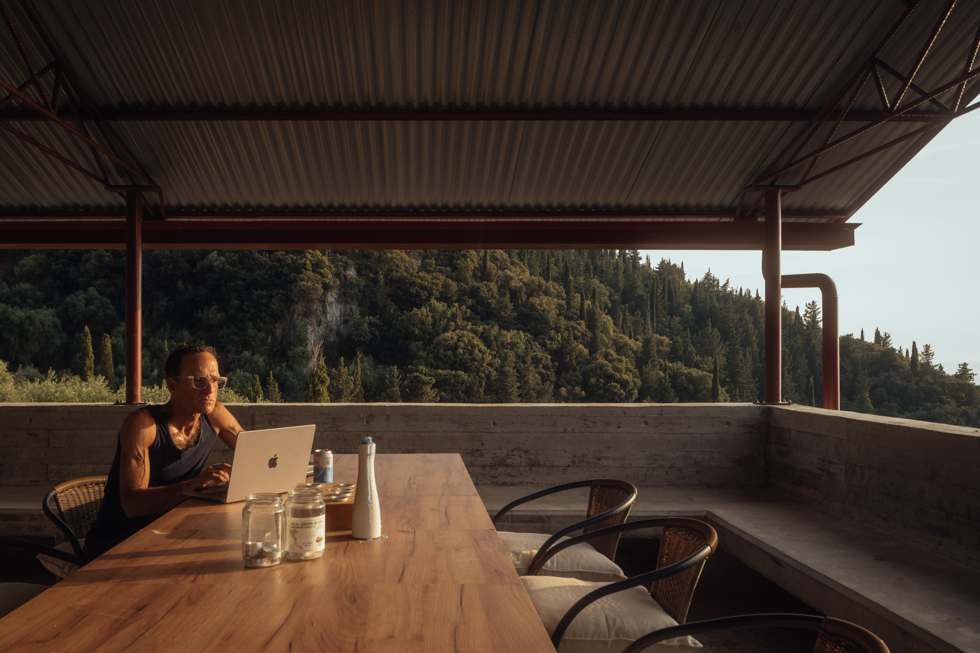 橄榄林中的房子丨希腊丨Invisible Studio-26