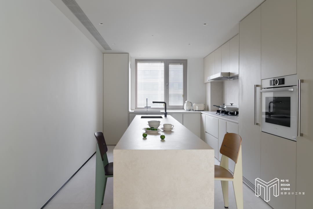 白色诗意 | 探寻内心世界的空间设计-27