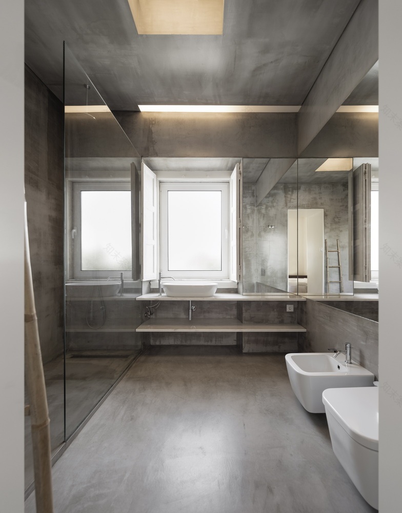 葡萄牙 Setúbal House 的现代改造丨João Tiago Aguiar Arquitectos-23