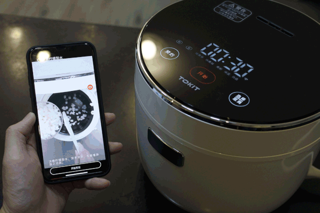 乐活食堂|TOKIT 迷你智能电饭煲煮梨水 温暖你的秋天-27