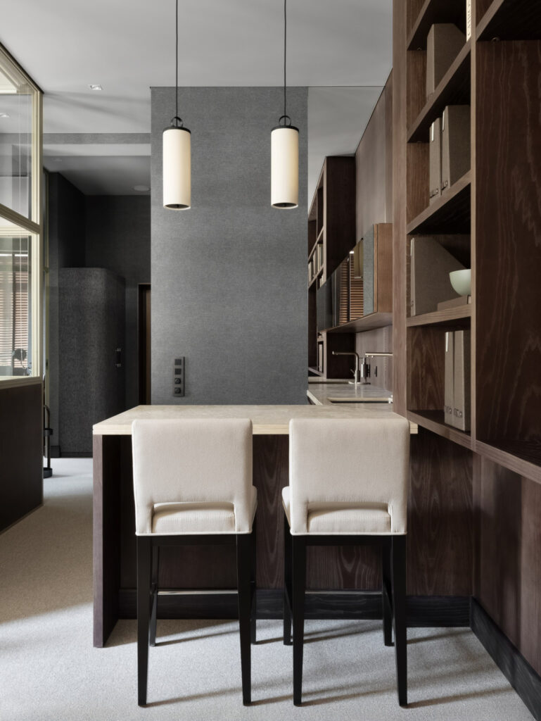 69平米家庭商业私人办公室设计丨Мария Ксенофонтова-52