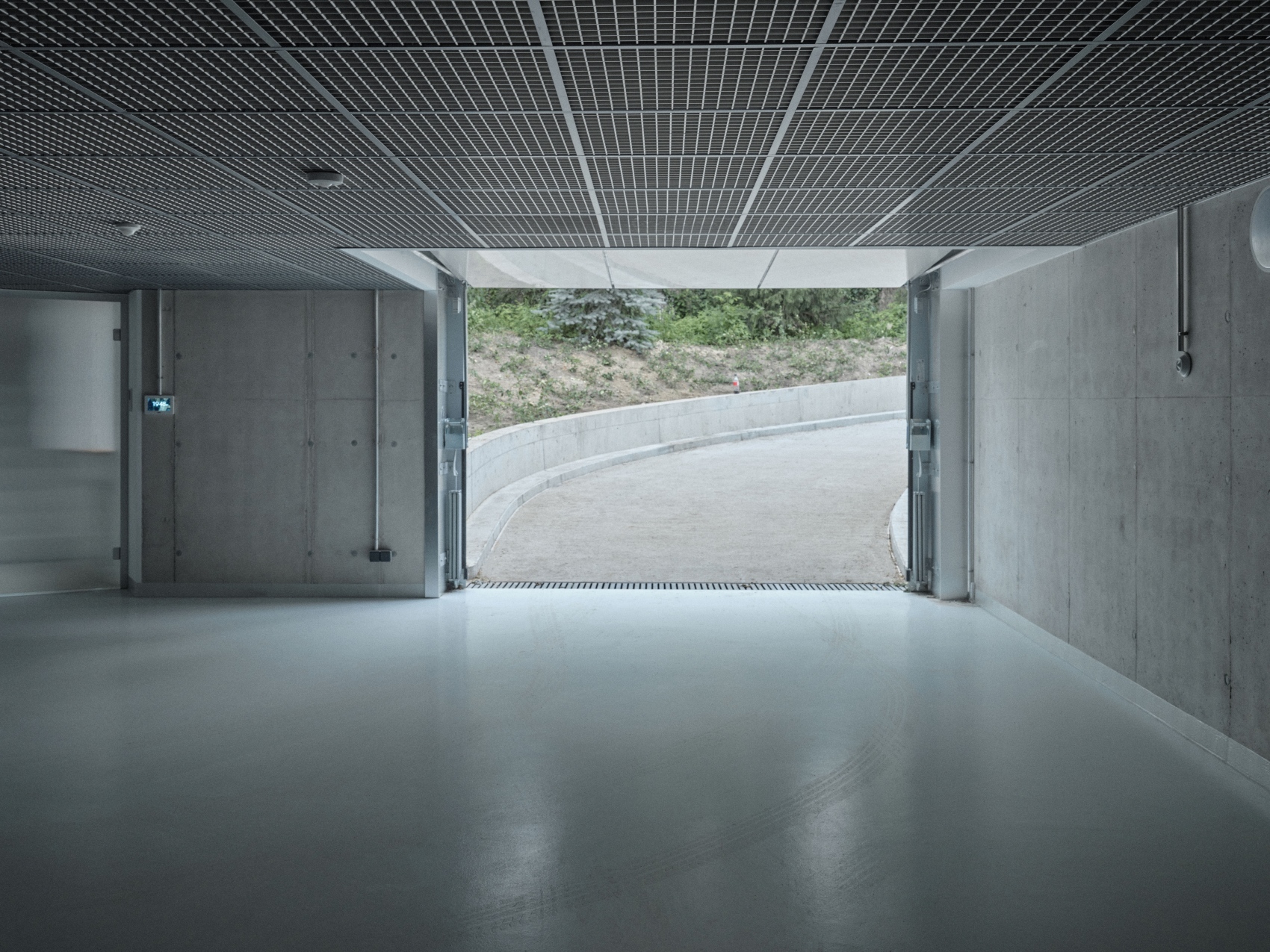 Konstancin带泳池的现代住宅丨波兰华沙丨Ewa Kaszuba-28