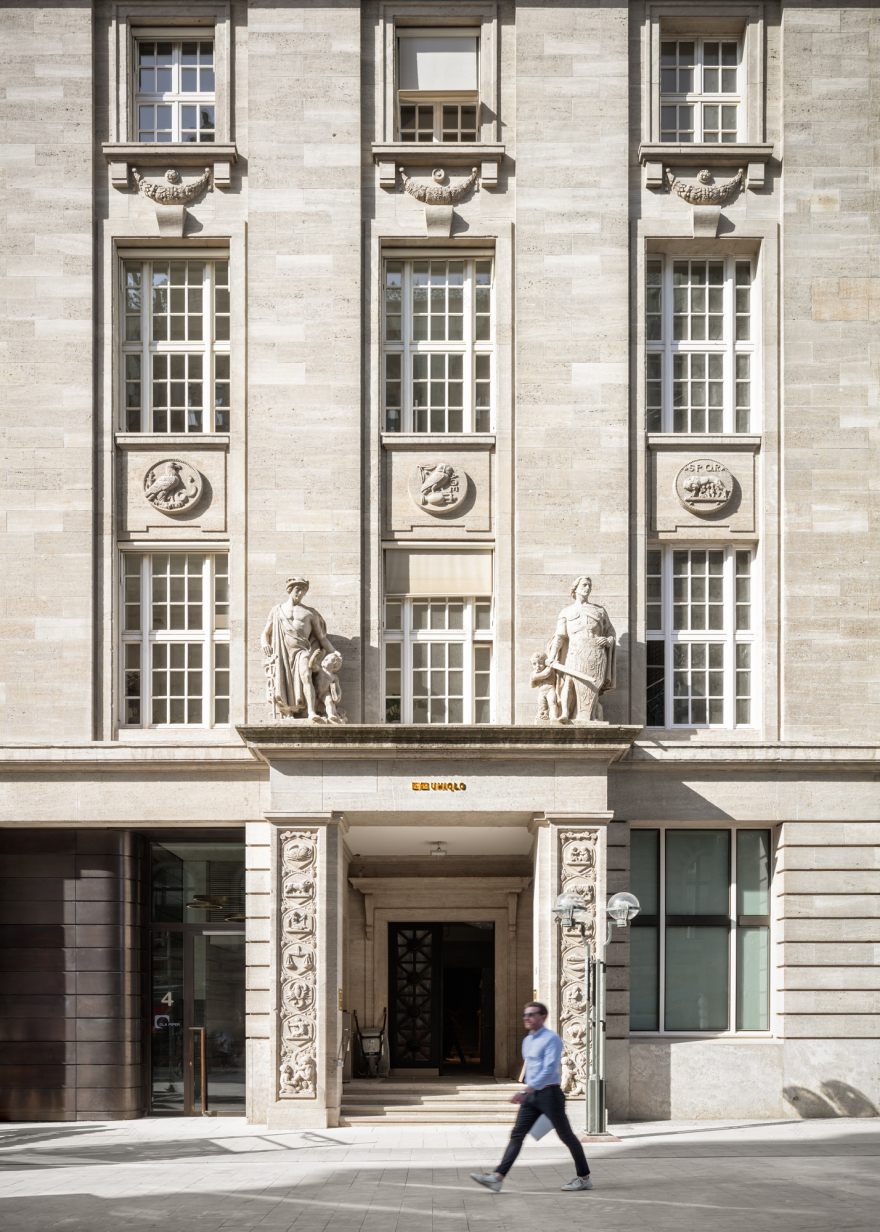 汉堡核心区文保建筑群改造丨德国汉堡-20