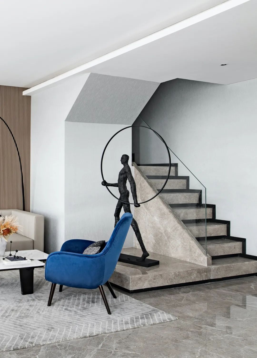 经典蓝的永恒魅力,打造现代生活空间-5