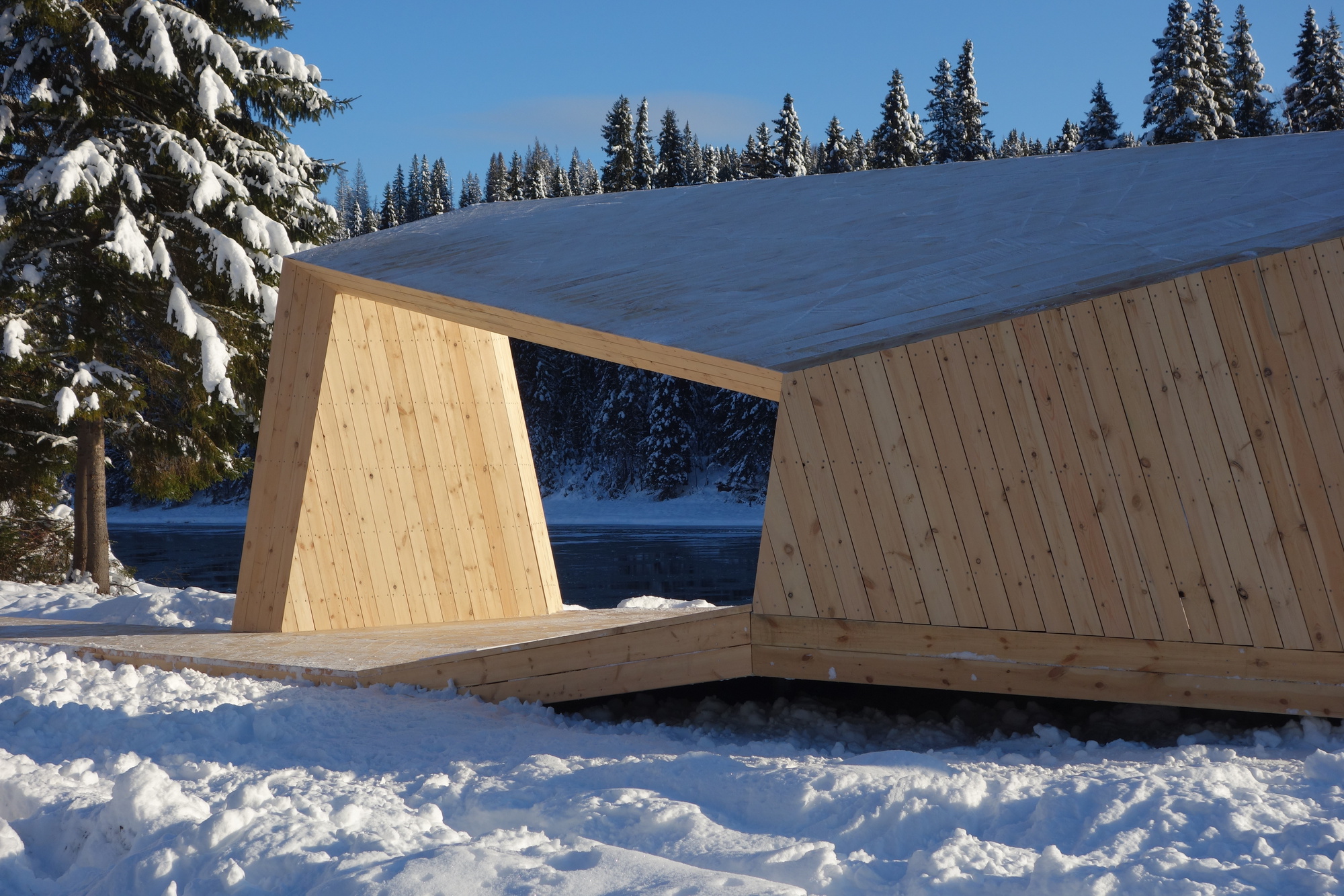 俄罗斯乌斯瓦观景台丨Ad Hoc Architecture-20