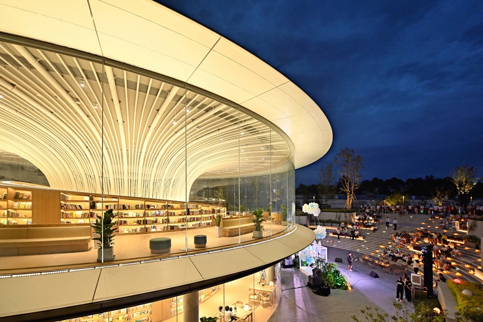 漂浮云端 | 成都东部新区知也图书馆，极简艺术与自然交融-70