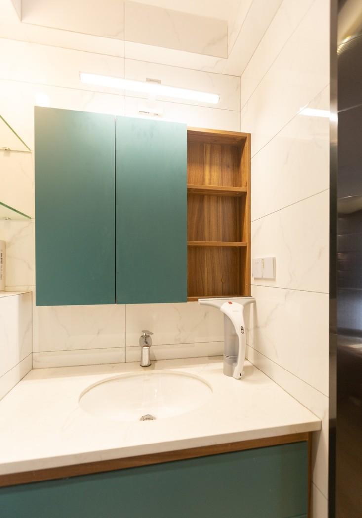 原木灰的现代艺术之家-36