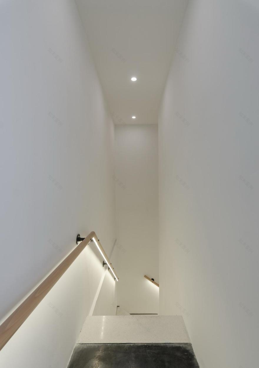 黑色魔方++ 水晶魔方·SA·M 沙龙空间设计-49