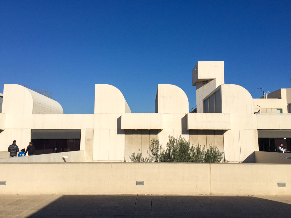 ジョアン・ミロ財団美術館 | スペイン の建築【世界建築巡り】-32