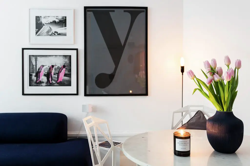 红 SMEG 厨房，温馨两居室的亮点-5