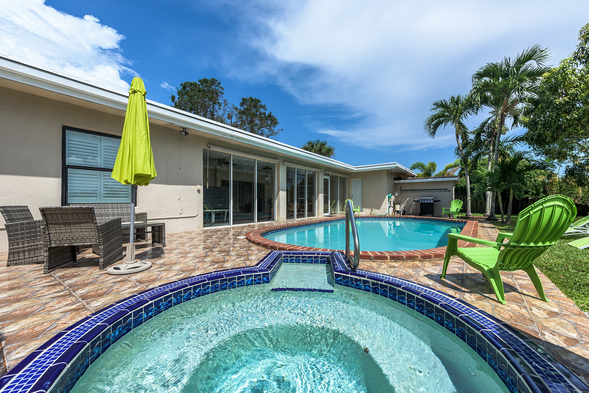 Real Estate & Airbnb-23