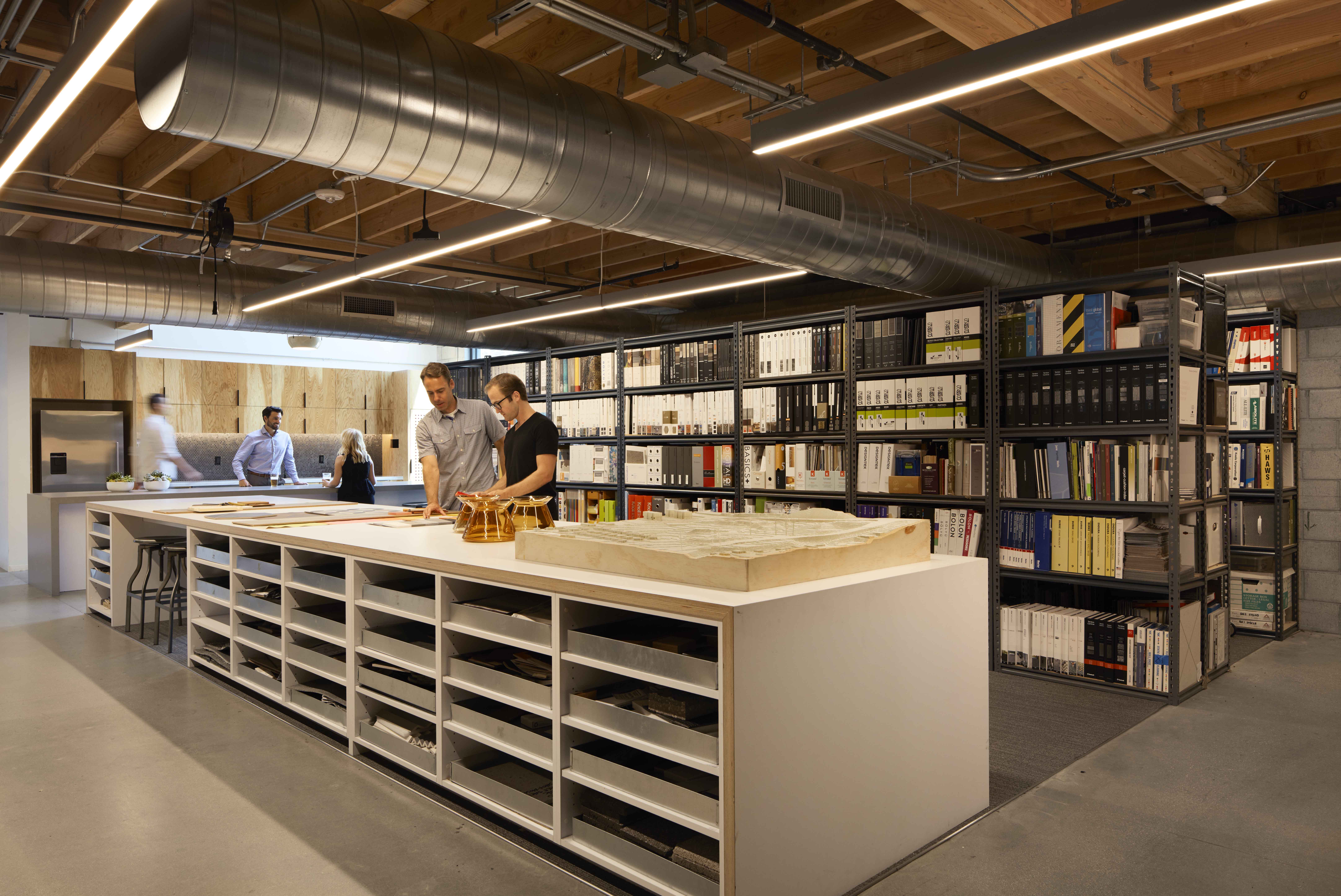 "RDC-S111 Urban Office | 零售设计协作室的 transparency and collaboration"-9