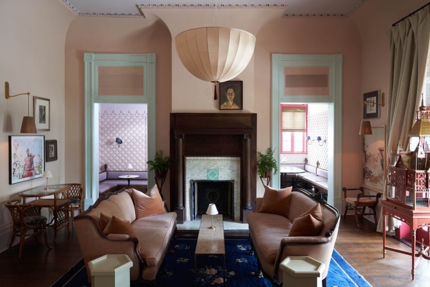 新奥尔良历史建筑中的南维克多利亚风格酒店设计-8