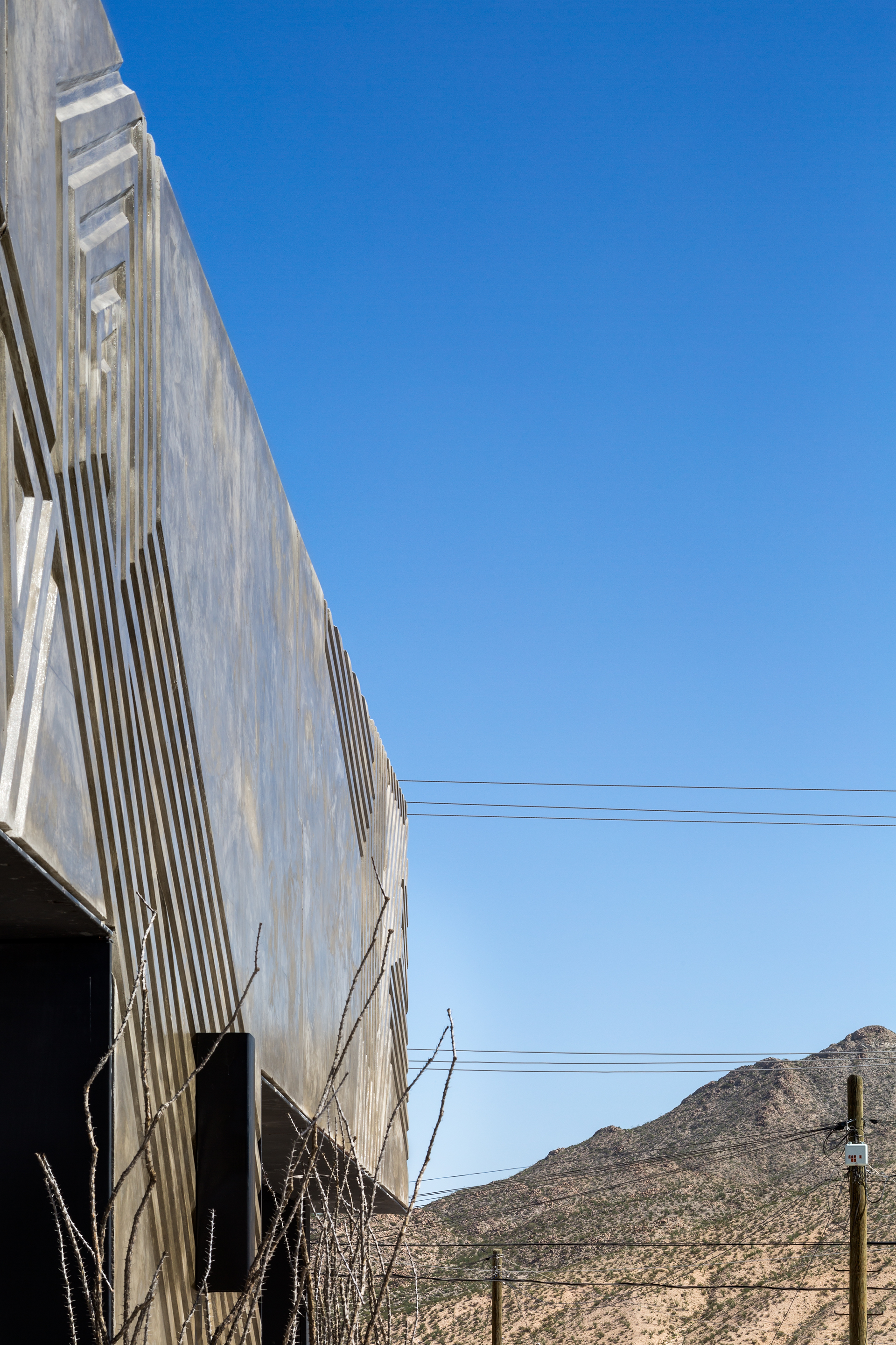 Juarez 商业建筑 | 混凝土中的隐藏潜能-12