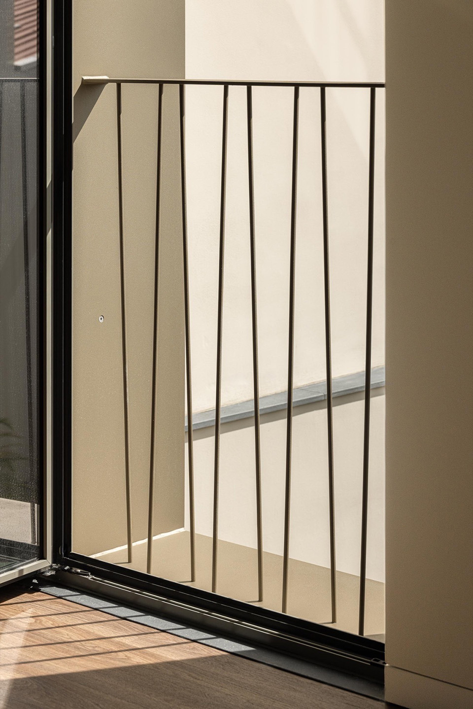 ERNESTO DO CANTO住宅区丨葡萄牙蓬塔德尔加达丨BOX arquitectos-226