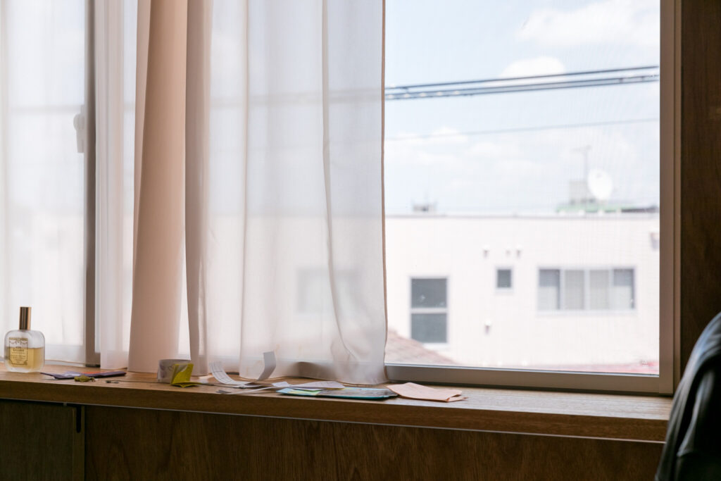 都市に住まう建築家の選択　家の中と外に、たくさんの居場所を作る | Architecture | 100%LiFE-14