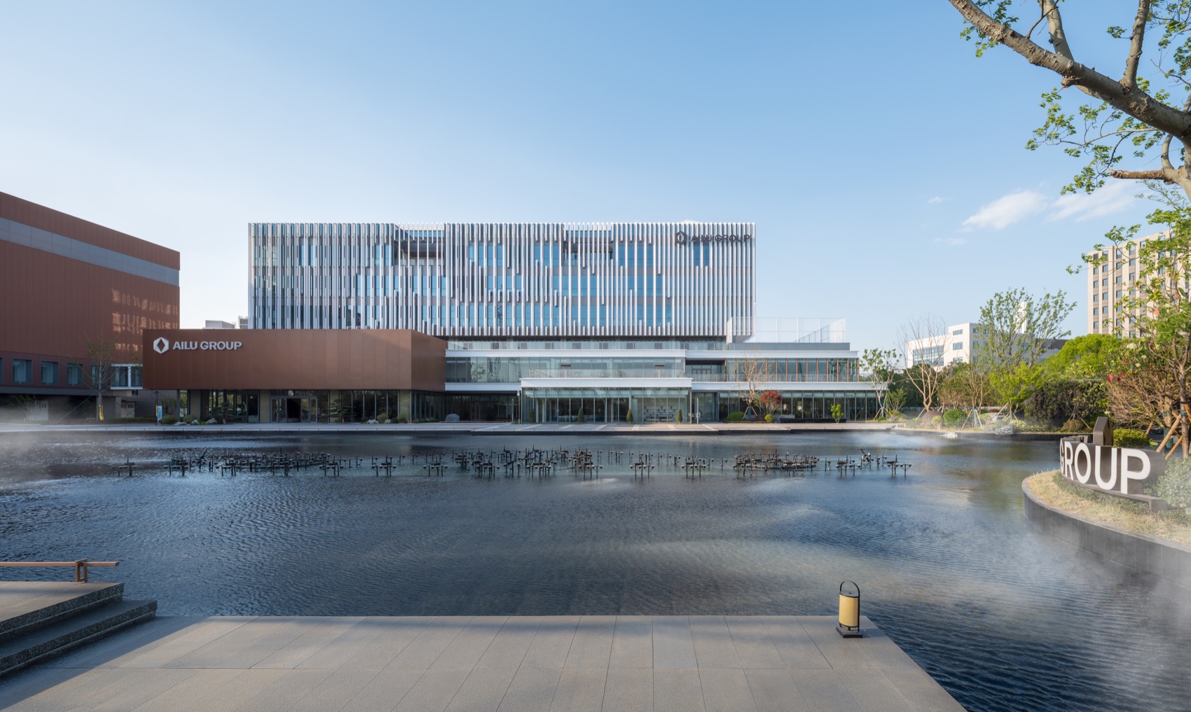 艾录集团总部园区丨中国上海丨建筑,施工图,室内,灯光,景观设计各有对应公司-3