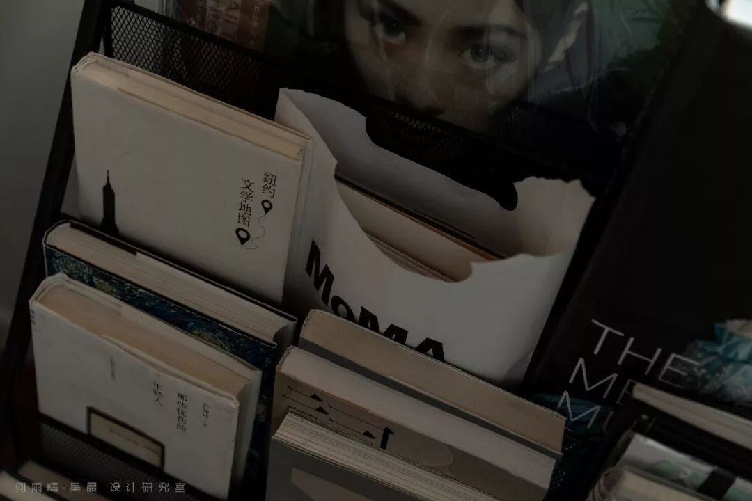 原木自然系家居,打造多才摄影师的温馨生活空间-50